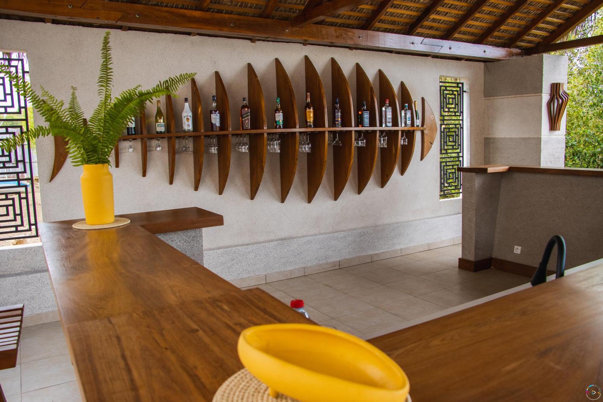 Hotel Baobab Cafe โมรอนดาวา ภายนอก รูปภาพ